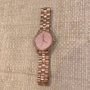 Nixon | Accessories | Nwot Nixon Kensington Rose Gold Watch 